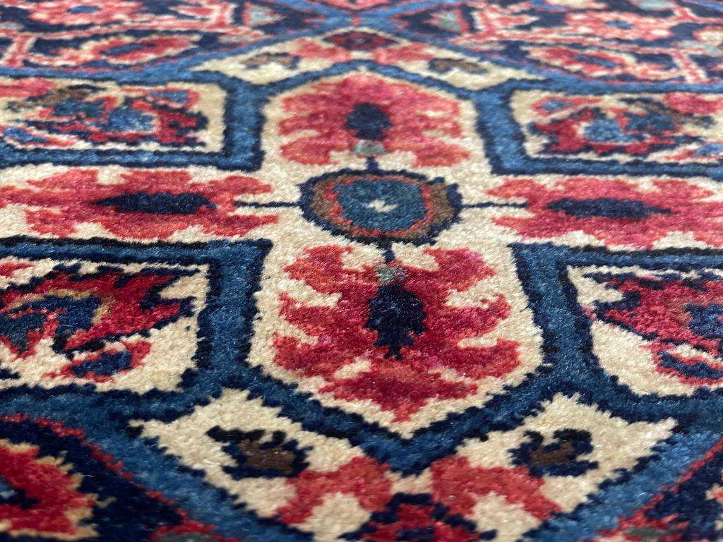#7476 Sarouk Antique Persian Rug 4'2" x 6'6" - Image 7