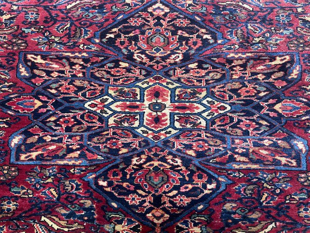 #7476 Sarouk Antique Persian Rug 4'2" x 6'6" - Image 3