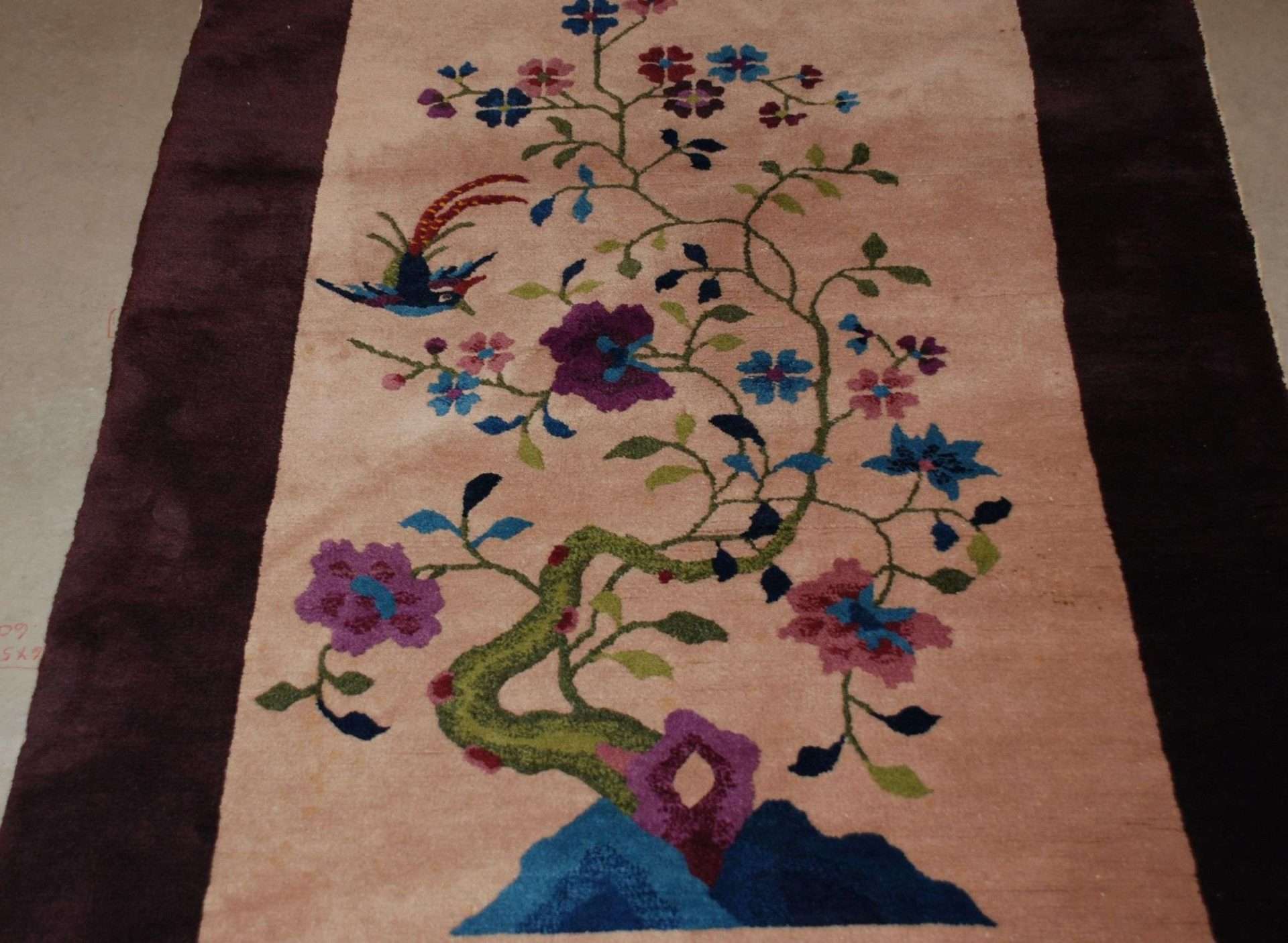 7870 art deco chinese rug closeup images